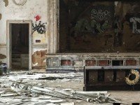 Abandoned Ancient Hotel Escape