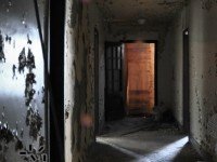 Abandoned Haunted House Escape
