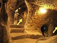 Mysterious Rock Cave Escape