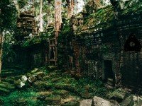 Abandoned Ancient Temple Escape