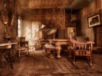 Abandoned Bungalow House Escape