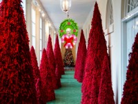 Traditional Xmas House Escape