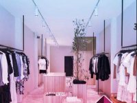 Dazzling Boutique Escape