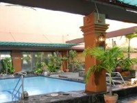 Escape from Bay View Park Hotel